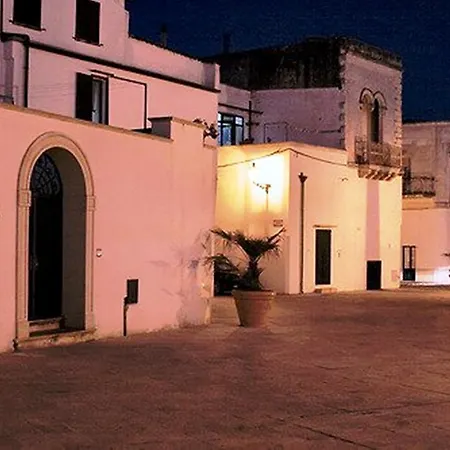La Bella Del Borgo Спеккья